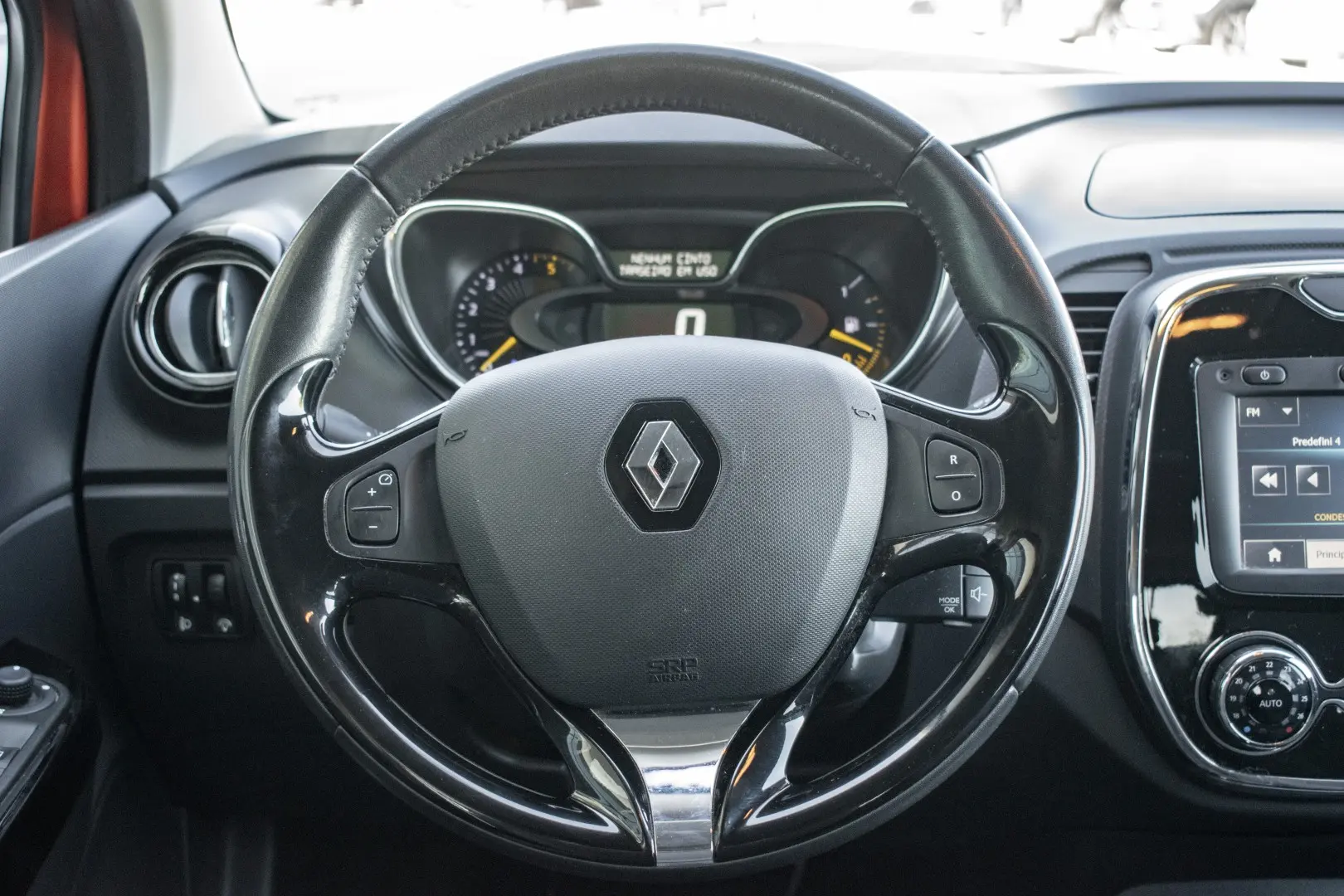 Renault Captur 1.5 dCi Exclusive 21