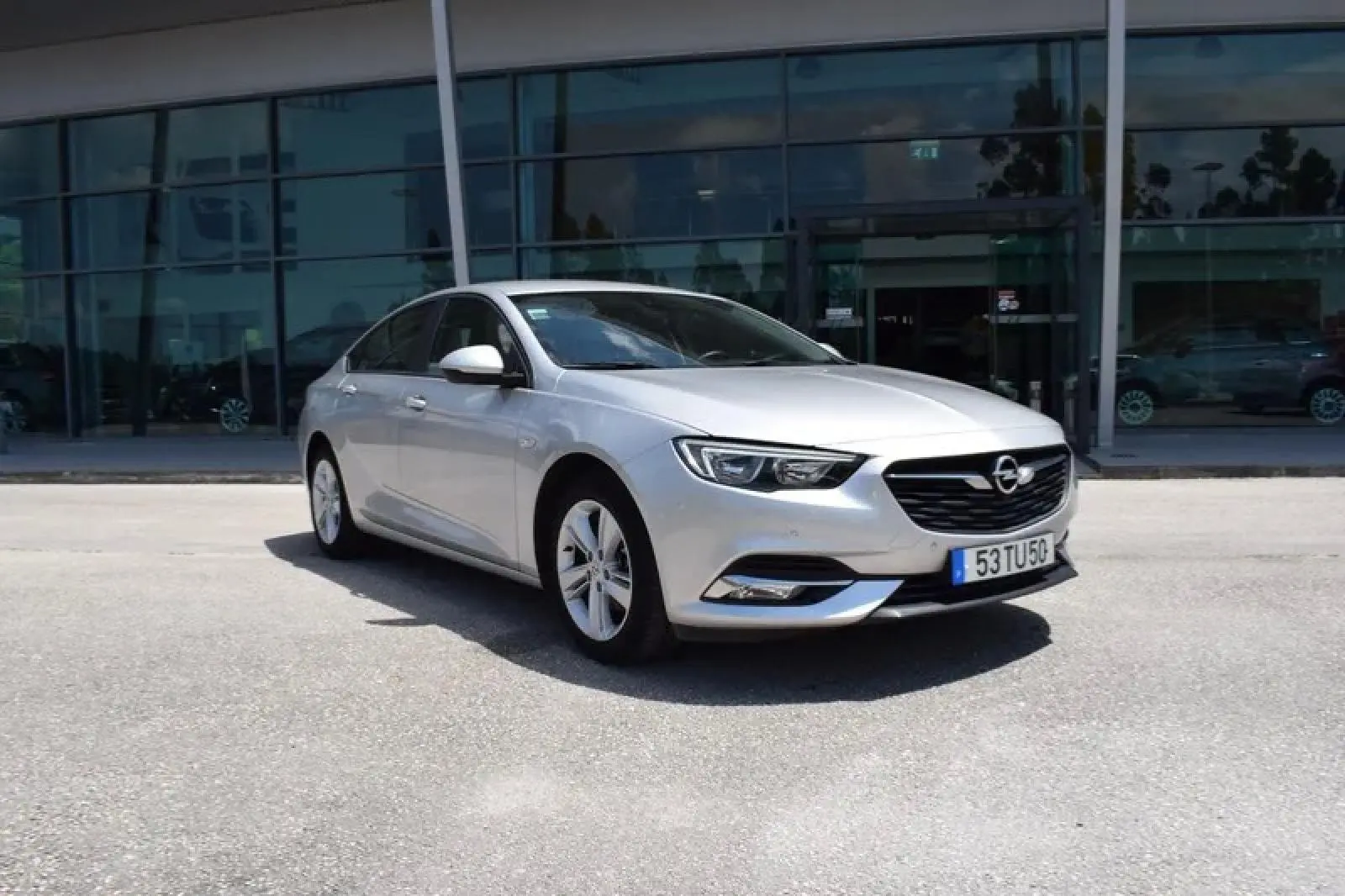 Opel Insignia Grand Sport 1.6 CDTi Innovation 1
