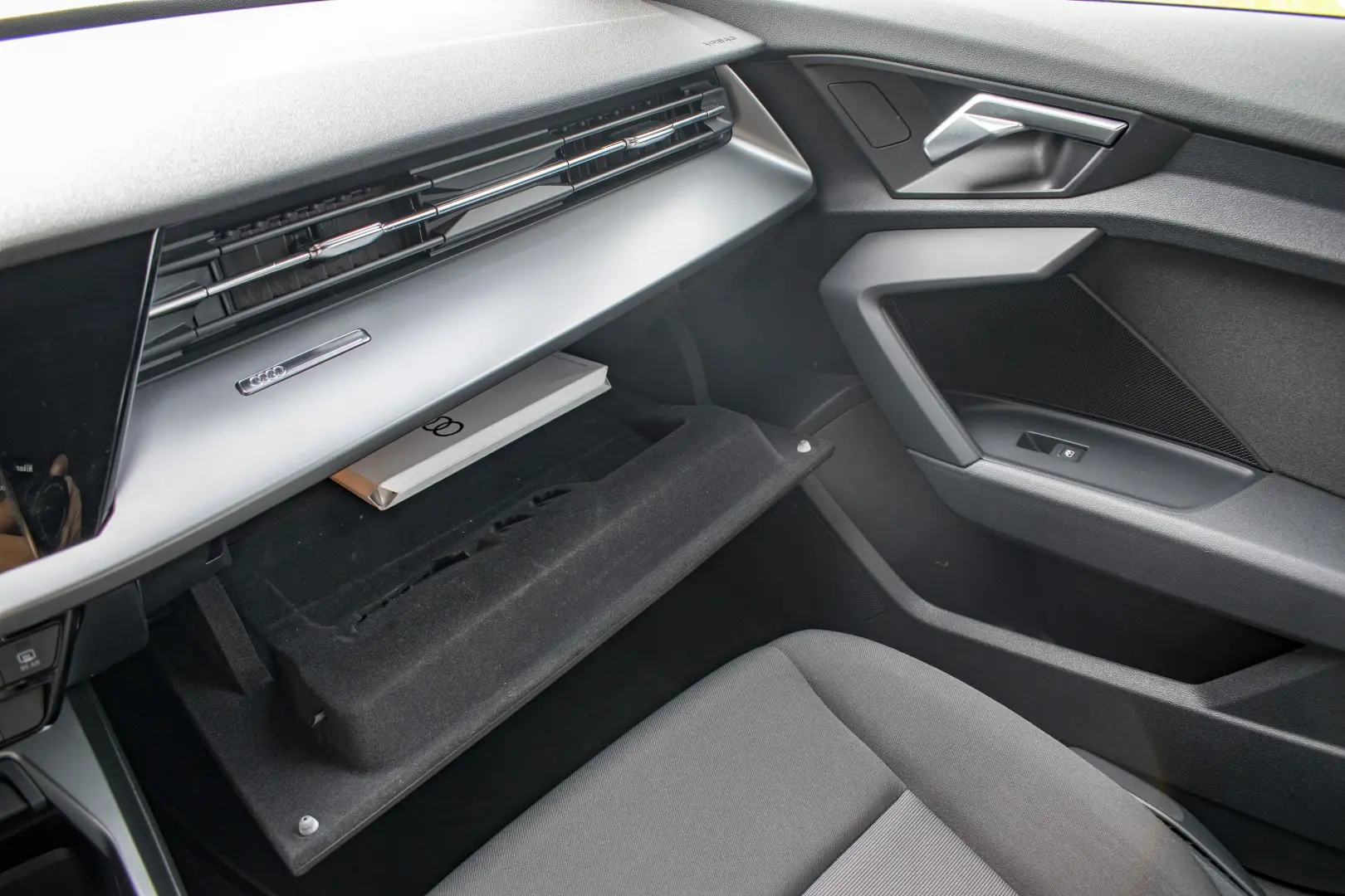 Audi A3 Limousine 30 TDI 40