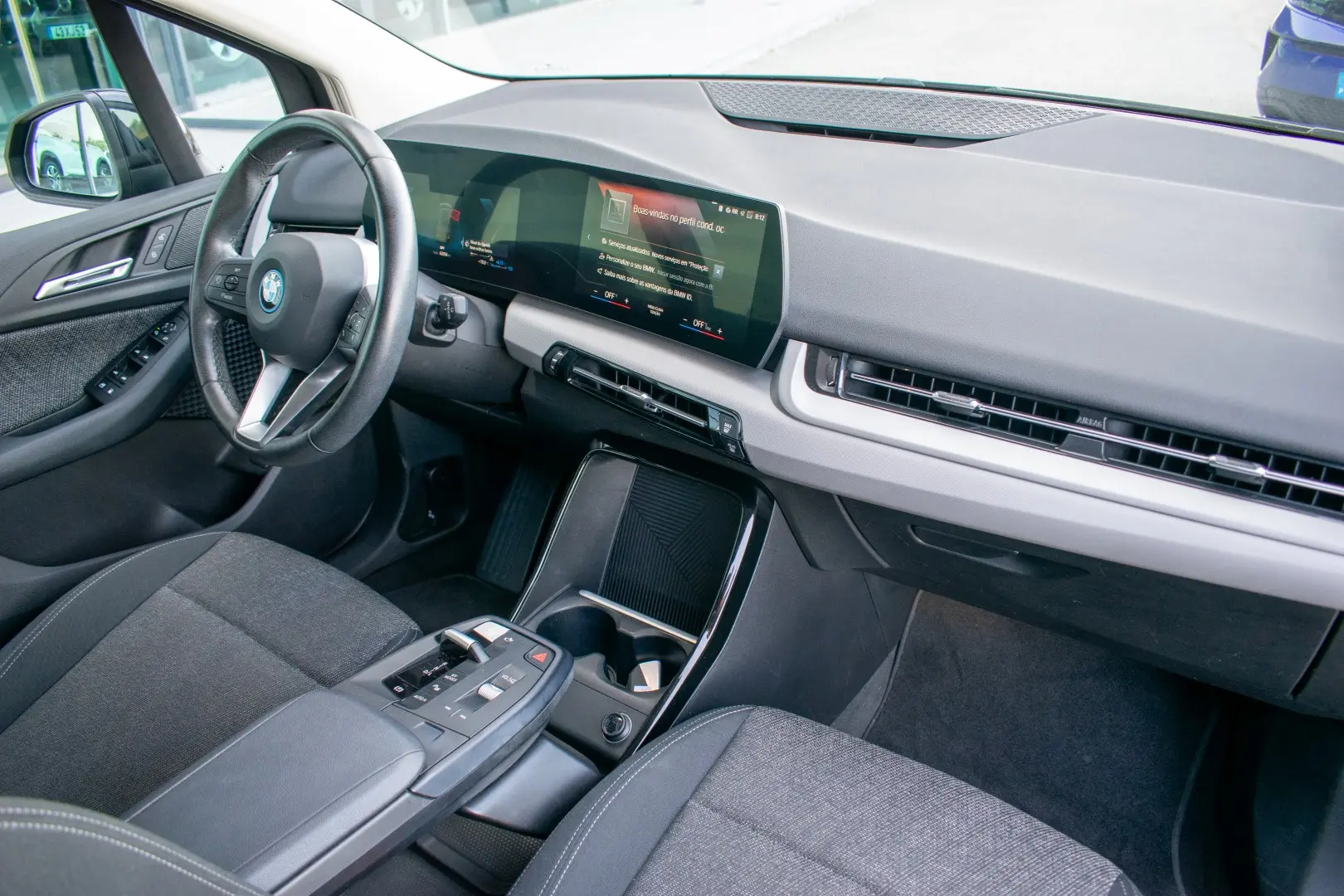 BMW 225xe Active Tourer 22