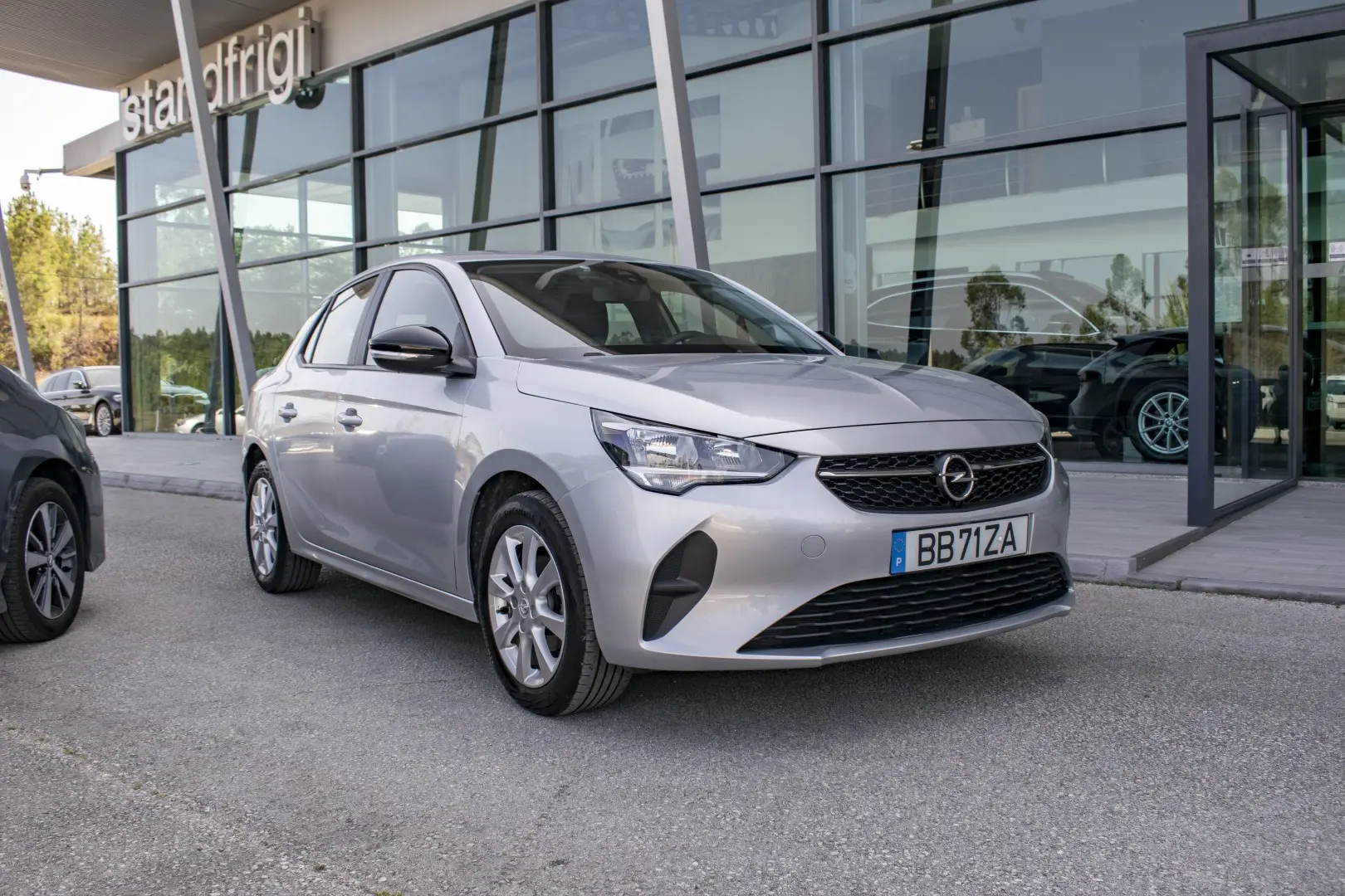 Opel Corsa 1.2 Business Edition 1