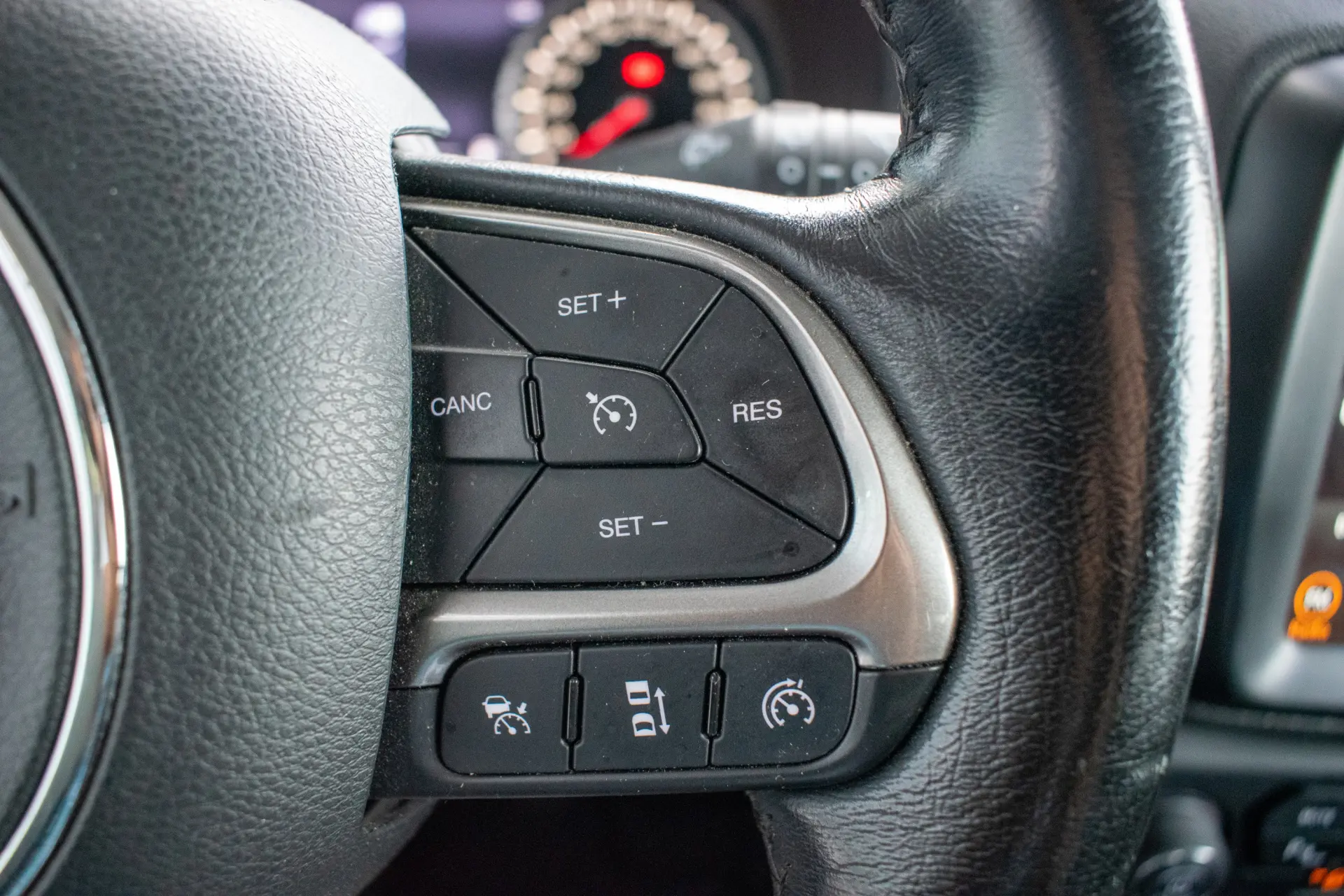 Jeep Renegade 1.6 MJD Limited 24