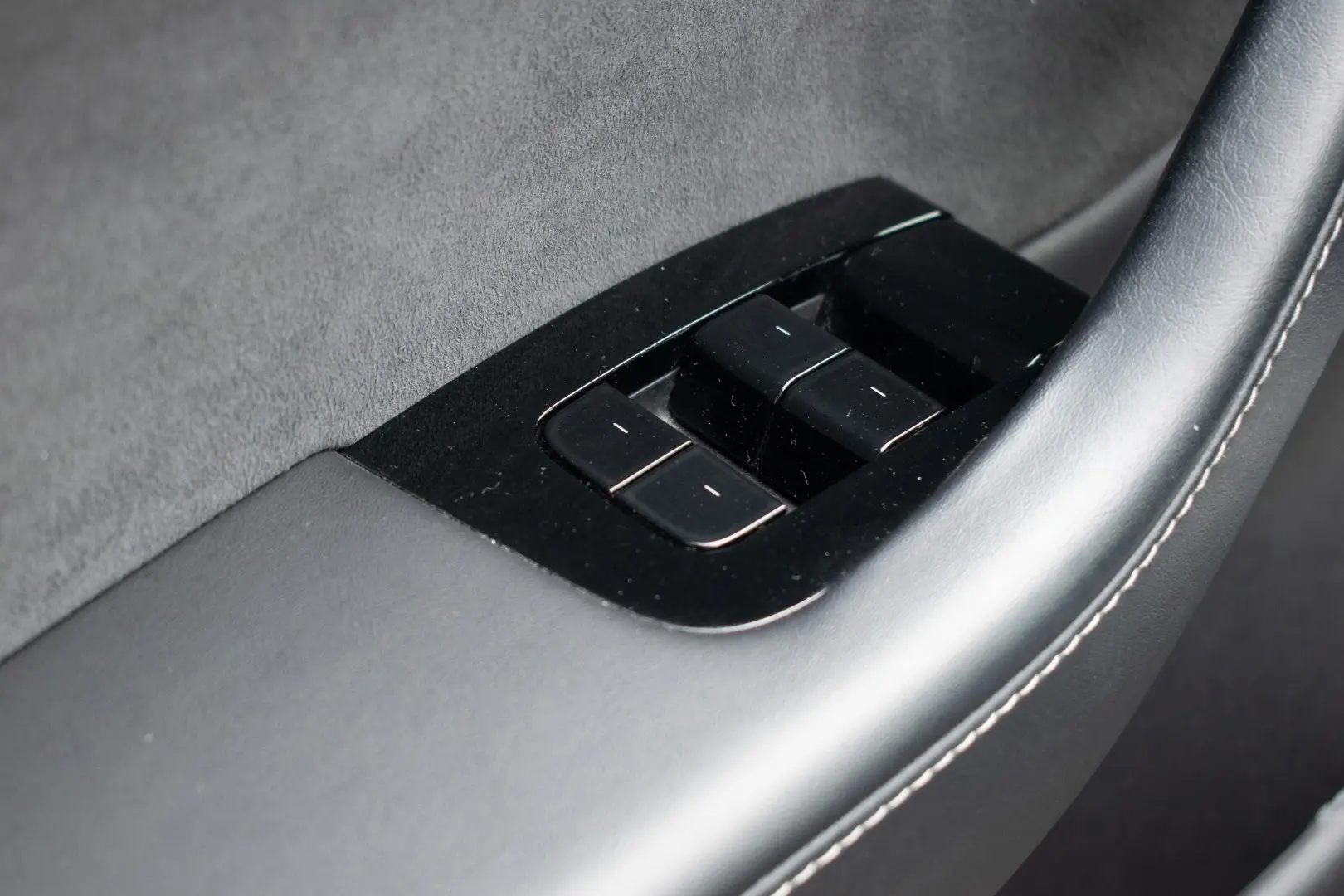 Tesla Model 3 Long Range Tração Integral 21