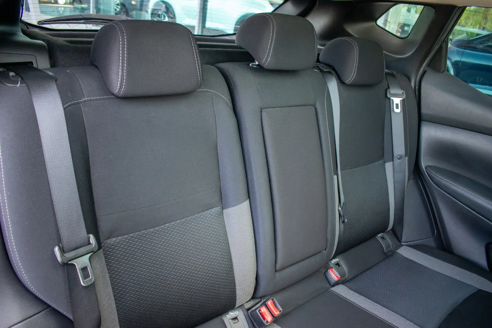 Nissan Qashqai 1.5 dCi N-Connecta J18 42