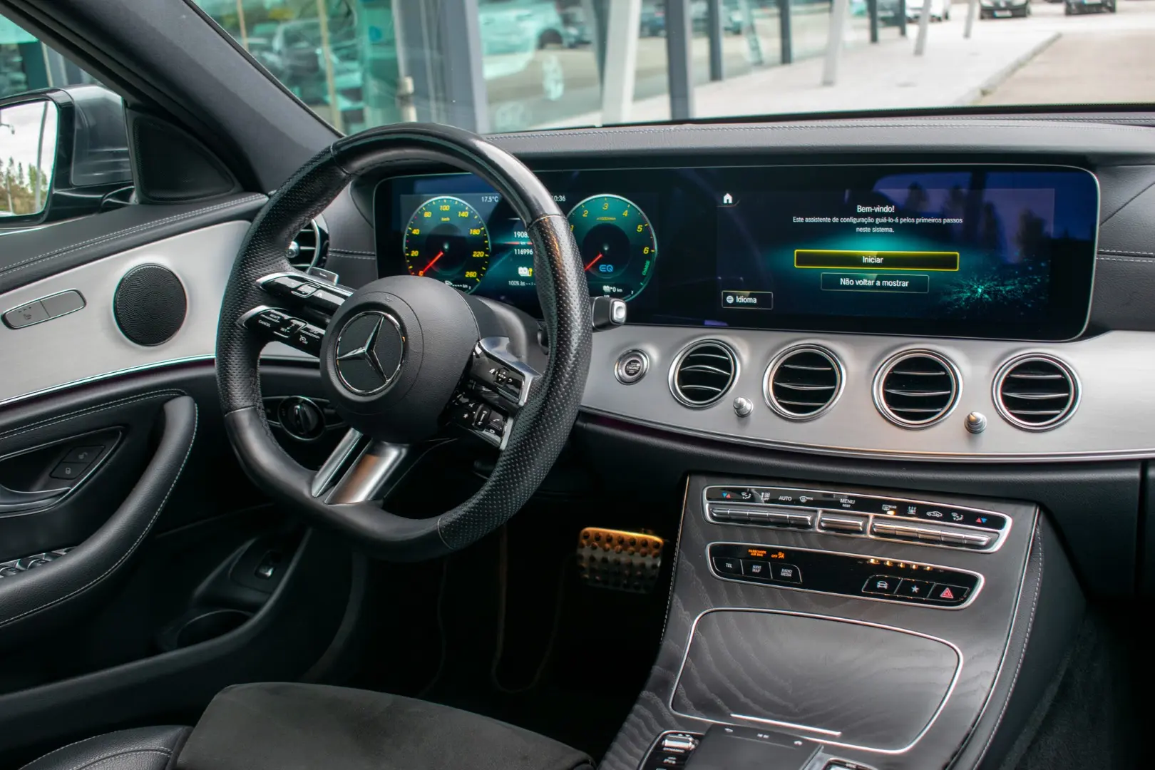Mercedes-Benz E 300 de AMG Line 51