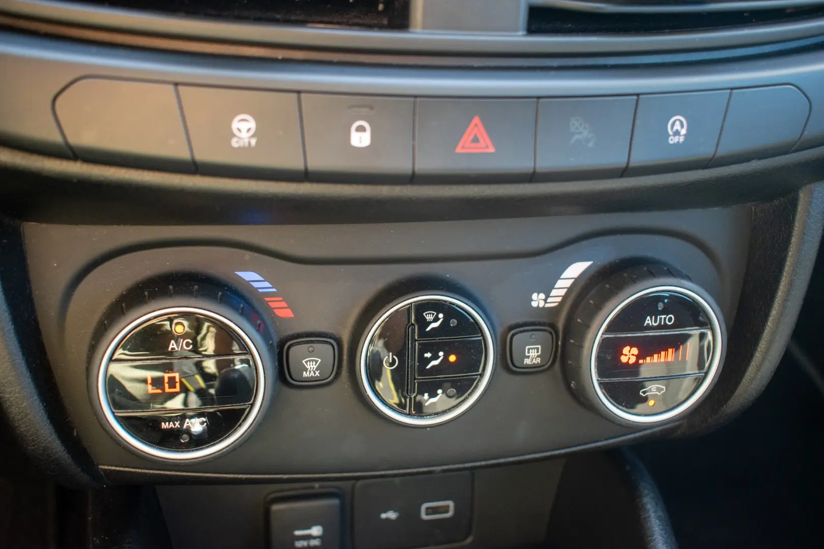 Fiat Tipo 1.3 M-Jet Lounge 31
