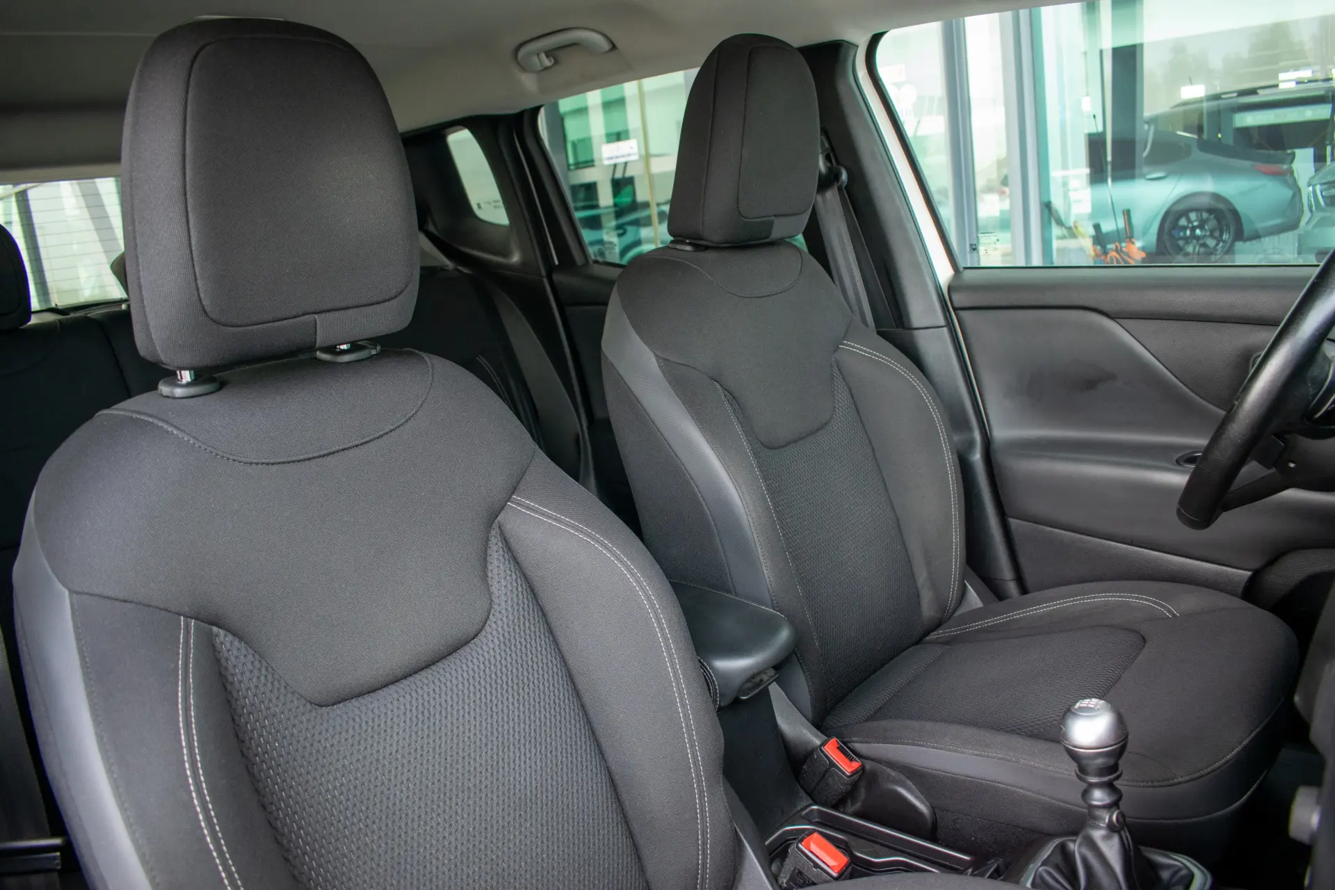 Jeep Renegade 1.6 MJD Limited 42