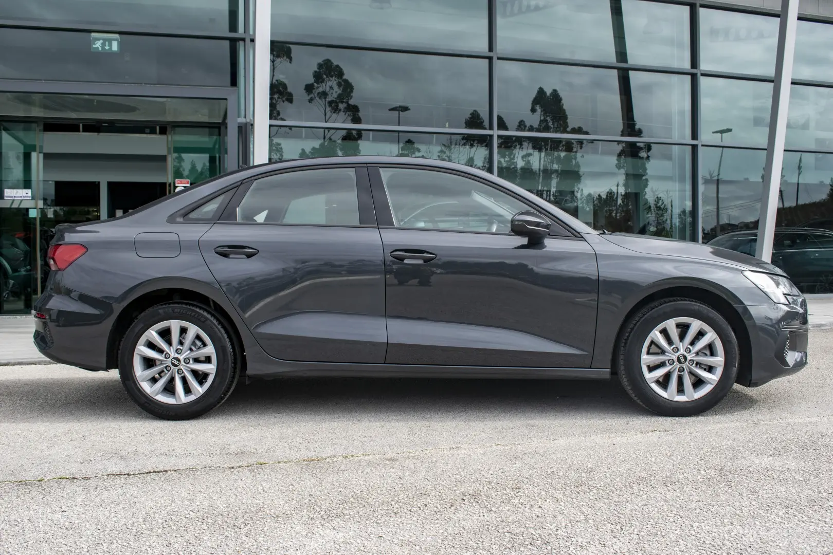 Audi A3 Limousine 30 TDI 8