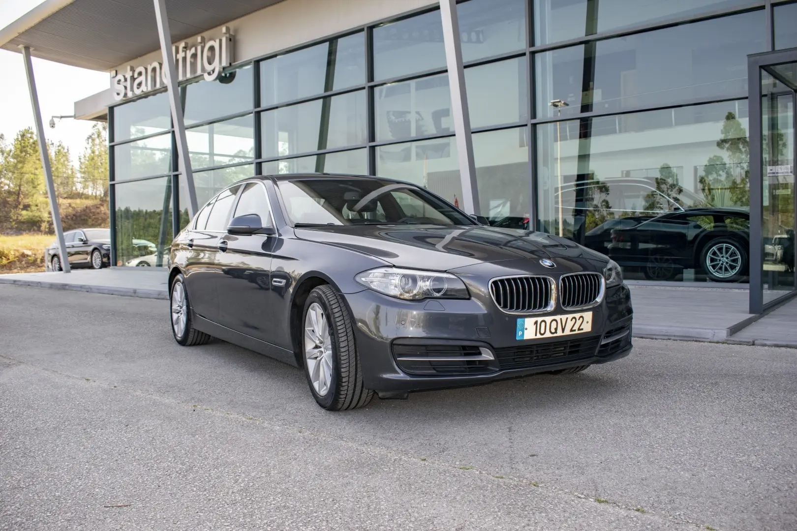 BMW 530 d Auto 1