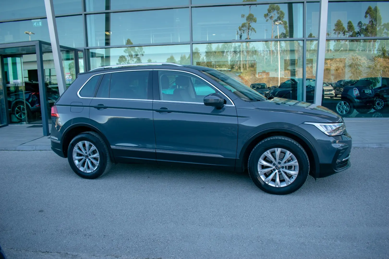 Volkswagen Tiguan 1.4 TSI eHybrid Conceptline DSG 8