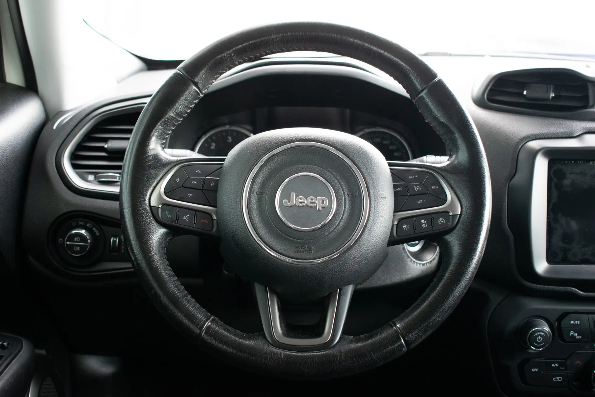 Jeep Renegade 1.6 MJD Limited 21