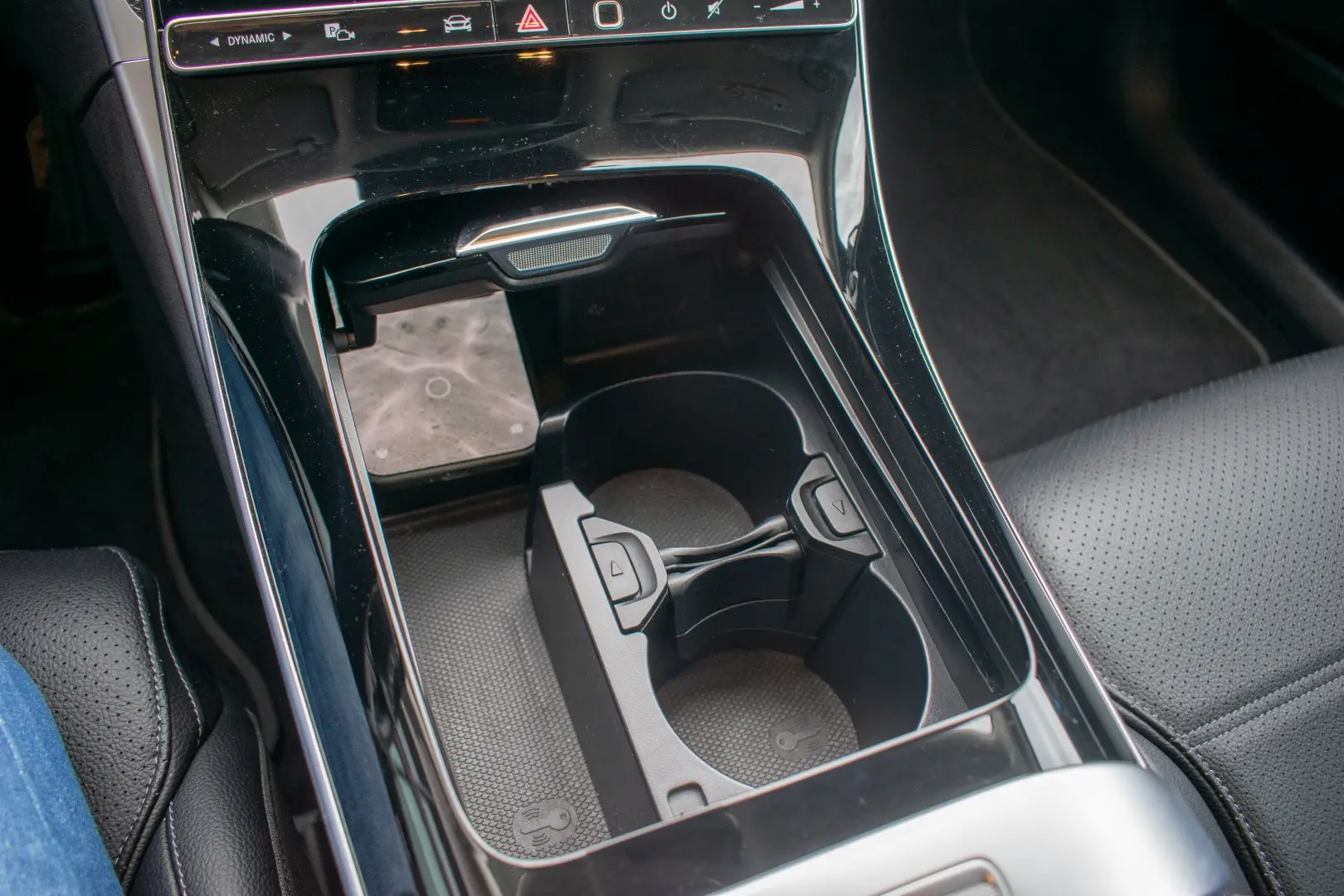 Mercedes-Benz C 220 d Avantgarde Station 9 G-Tronic 27
