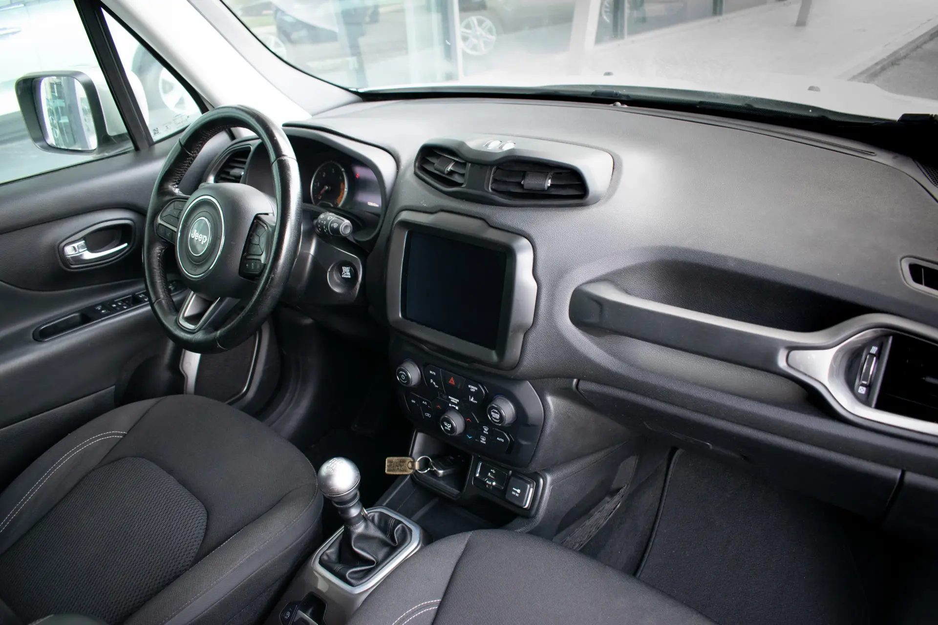 Jeep Renegade 1.6 MJD Limited 19