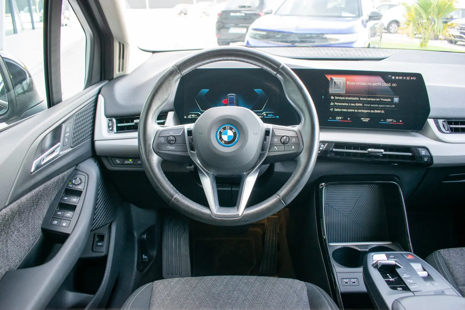 BMW 225xe Active Tourer 23