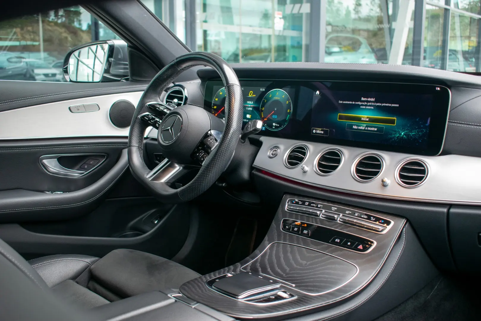 Mercedes-Benz E 300 de AMG Line 52
