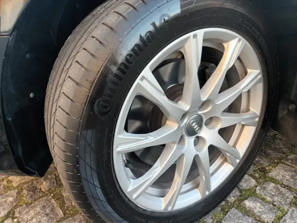 Audi A4 Avant 2.0 TDI Advance 22