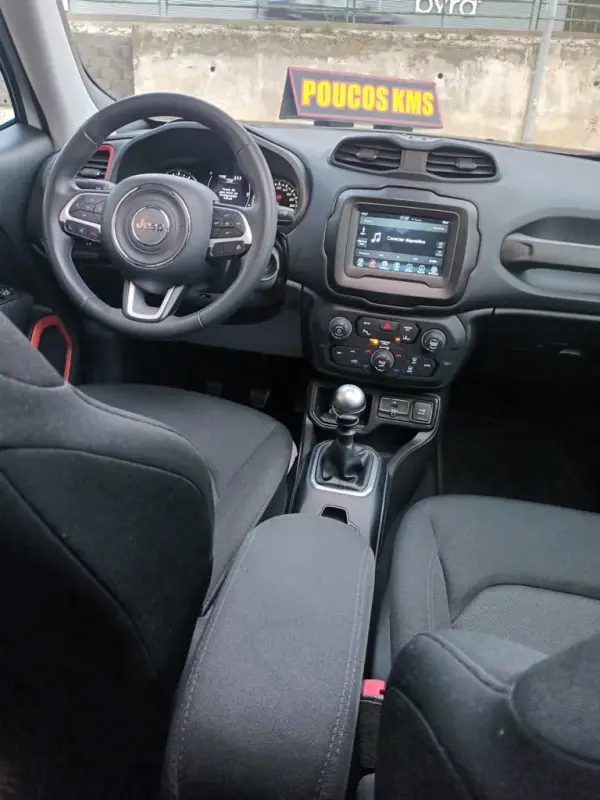 Jeep Renegade 1.0 T Orange Edition 13