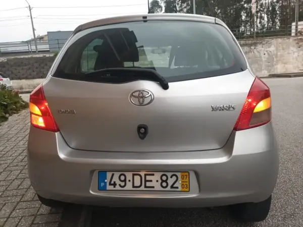 Toyota Yaris 1.0 VVT-i AC 6