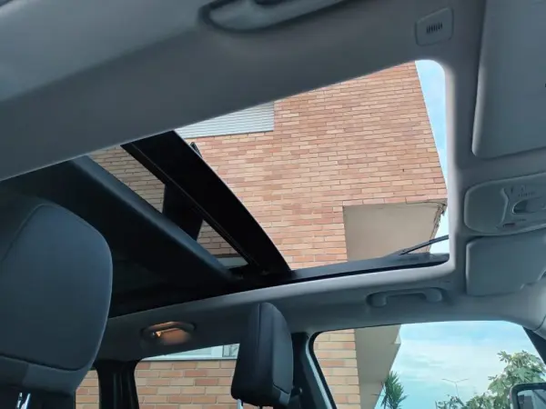 Jeep Renegade 1.0 T Orange Edition 28