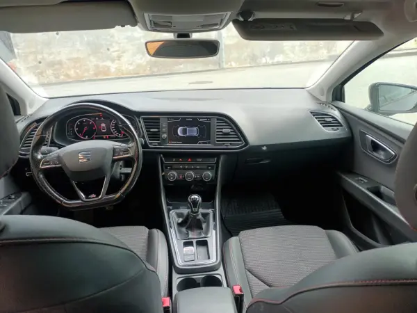SEAT Leon 1.6 TDI FR S/S 8