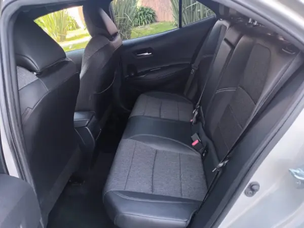 Toyota Corolla 1.8 Hybrid Comfort 21