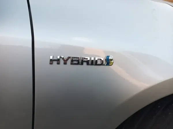 Toyota Corolla 1.8 Hybrid Comfort 25
