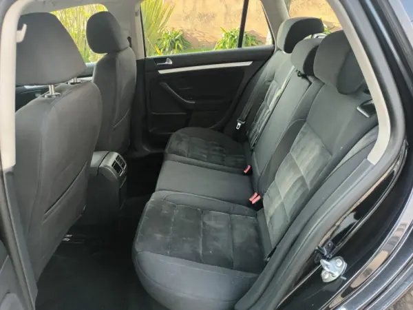 Volkswagen Golf Variant 1.6 TDi Highline 16