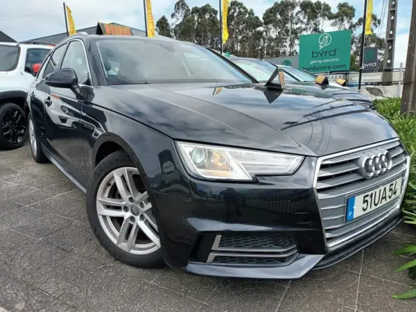 Audi A4 Avant 2.0 TDi Business Line S-line 6