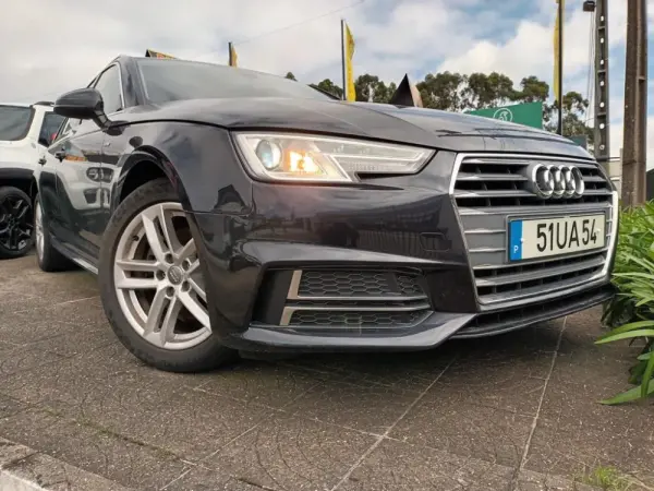 Audi A4 Avant 2.0 TDi Business Line S-line 7