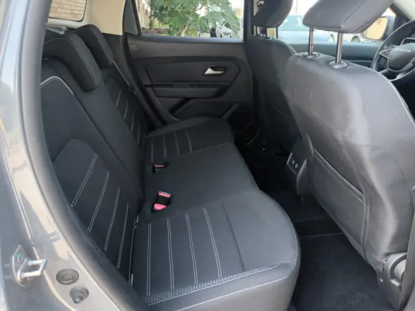 Dacia Duster 1.0 TCe Journey 16