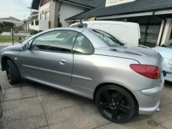 Peugeot 206 CC 2.0 4