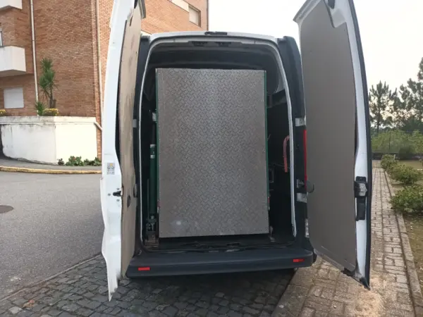 Renault Trafic 2.0 dCi L2H2 1.2T90 11