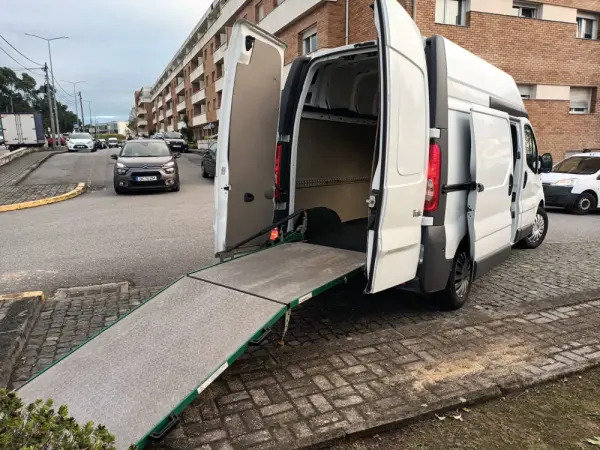 Renault Trafic 2.0 dCi L2H2 1.2T90 14