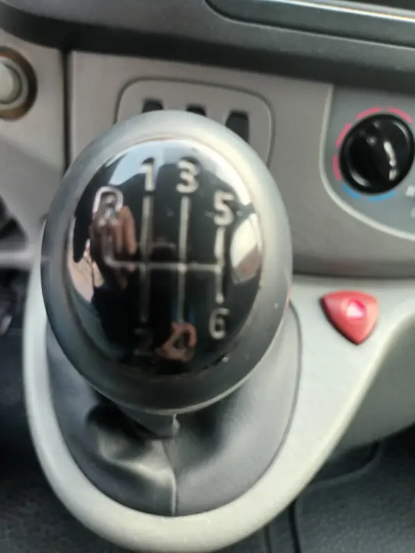 Renault Trafic 2.0 dCi L2H2 1.2T90 18