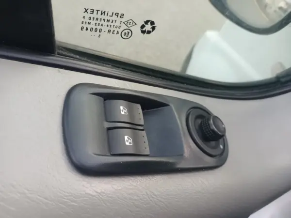 Renault Trafic 2.0 dCi L2H2 1.2T90 20