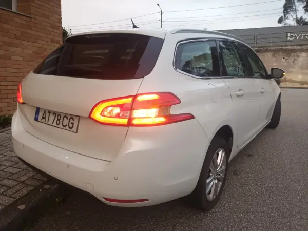 Peugeot 308 SW 1.6 e-HDi Active 9