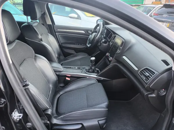 Renault Mégane Sport Tourer 1.5 dCi Bose Edition 11