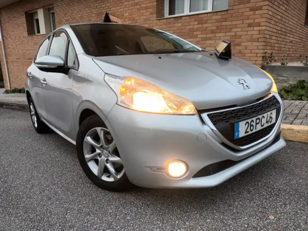 Peugeot 208 1.2 PureTech Active 4