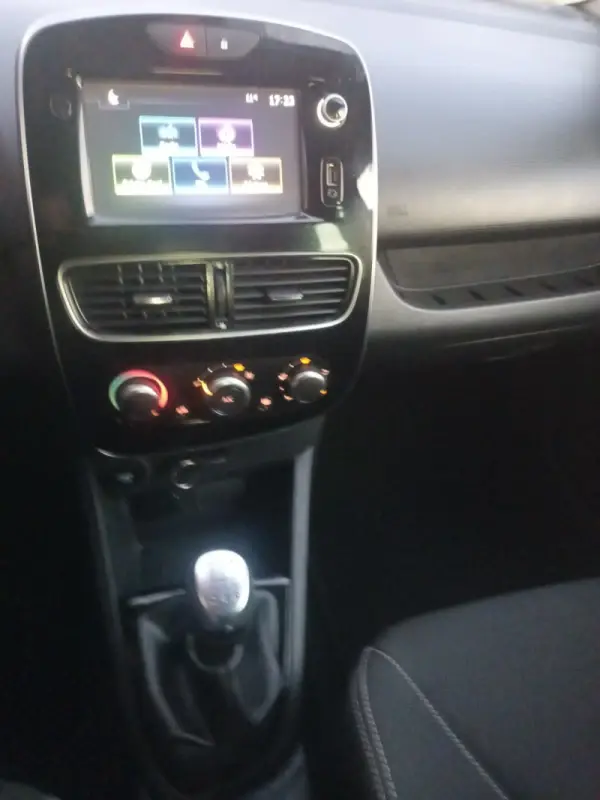 Renault Clio 1.2 Zen 12