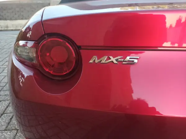 Mazda MX-5 MZR 1.5 RF Sky.Evolve HS Navi 15