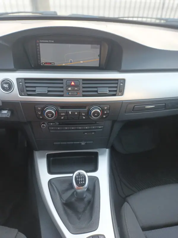BMW 320 d Navigation 19
