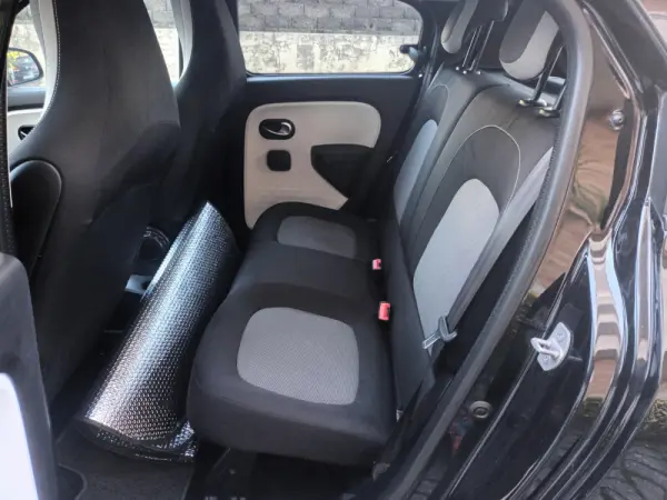 Renault Twingo 1.0 SCe Limited 15