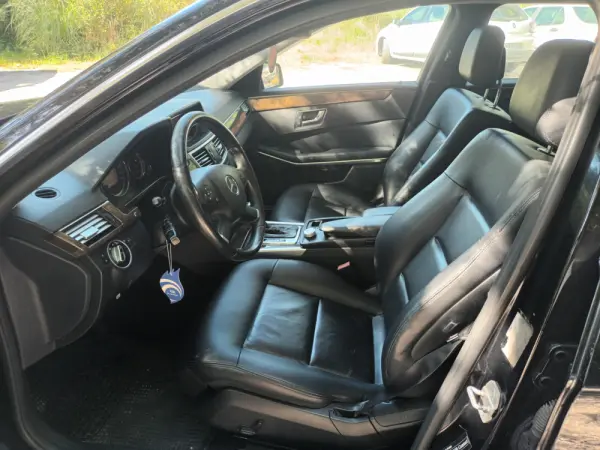Mercedes-Benz E 200 BlueTEC Avantgarde Auto 7