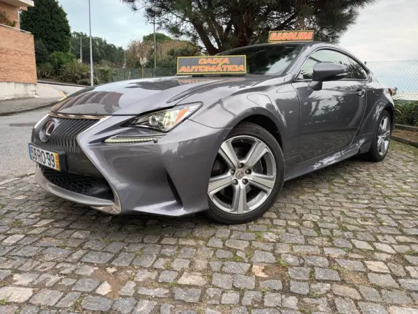 Lexus RC 300h F Sport 2