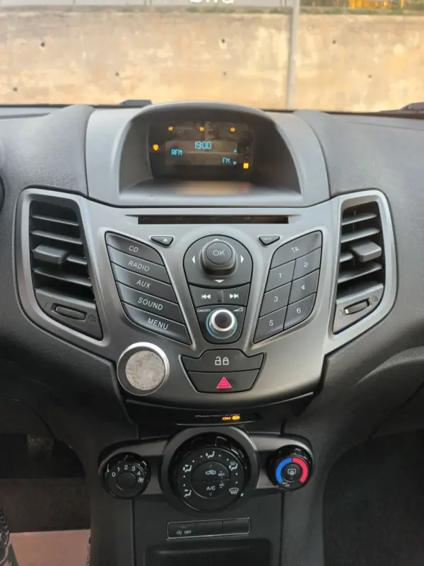 Ford Fiesta 1.0 Ti-VCT Trend 19
