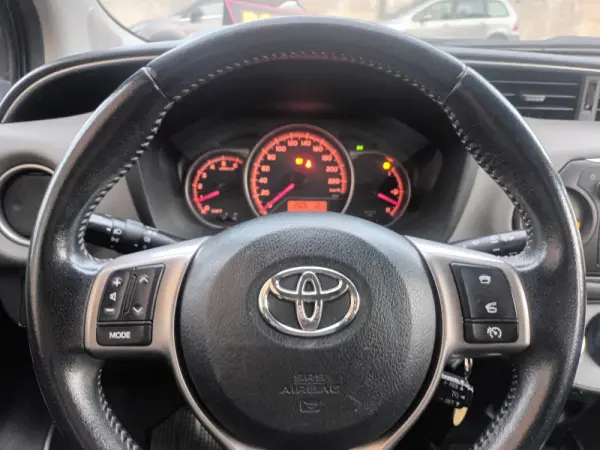 Toyota Yaris 1.4 D-4D ACtive 18