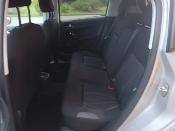 Peugeot 208 1.2 PureTech Active 15