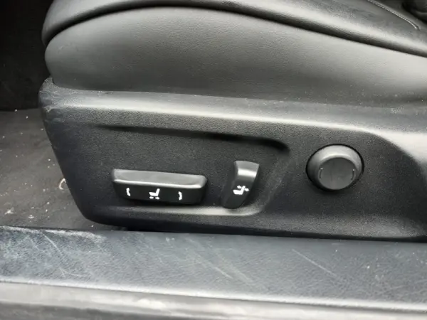 Lexus RC 300h F Sport 19