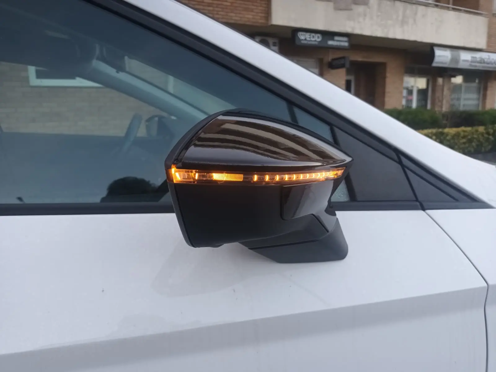 SEAT Leon 1.6 TDI Style Ecomotive 9