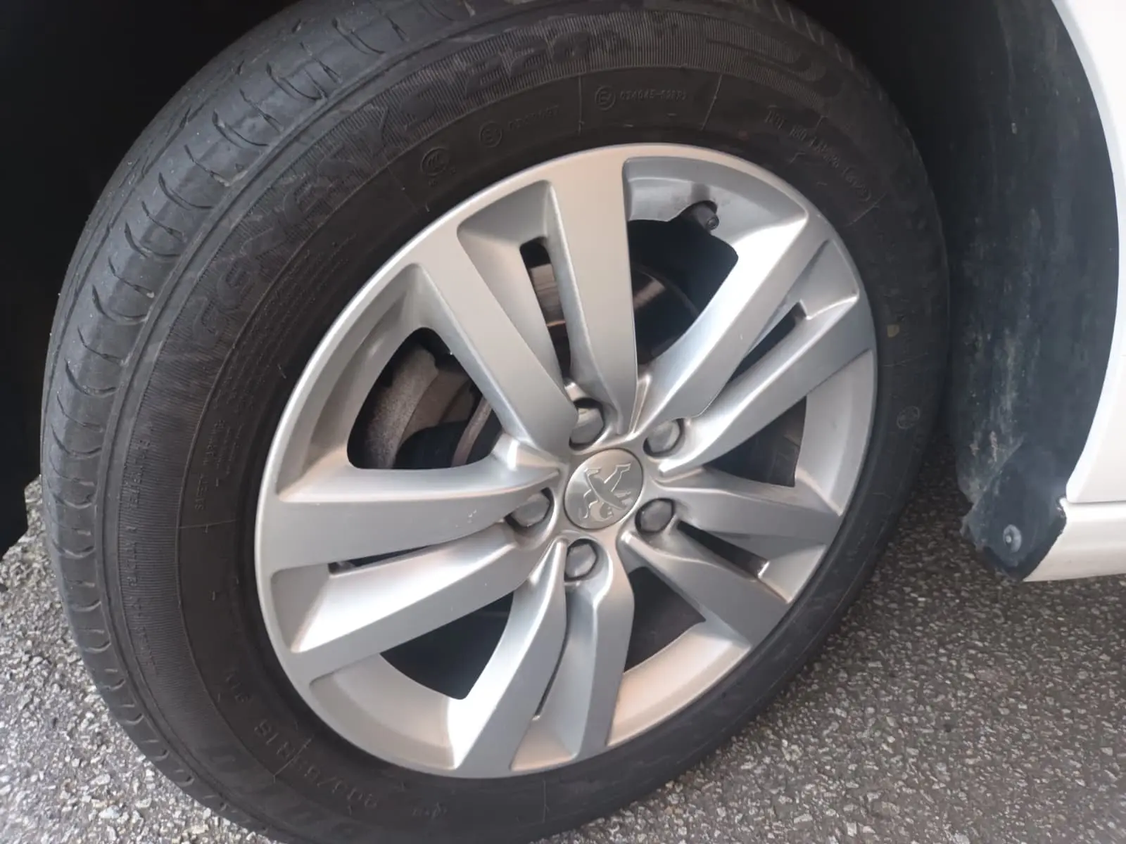 Peugeot 308 SW 1.6 e-HDi Active 24